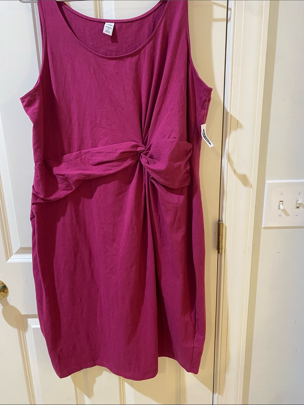 Old Navy Maternity Fuchsia Knot-Front Women's Dress